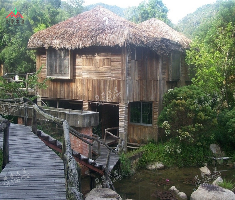 茅草屋顶小木屋空气流动性非常好