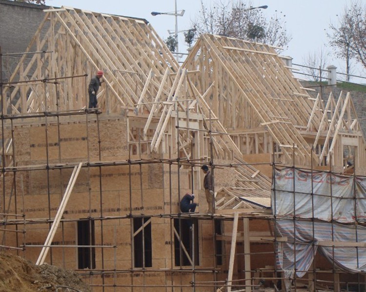 木屋建造封顶施工