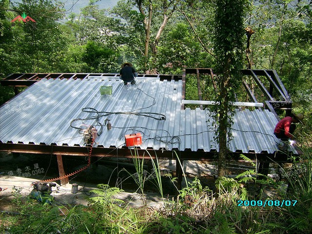 轻型小木屋施工/60平米