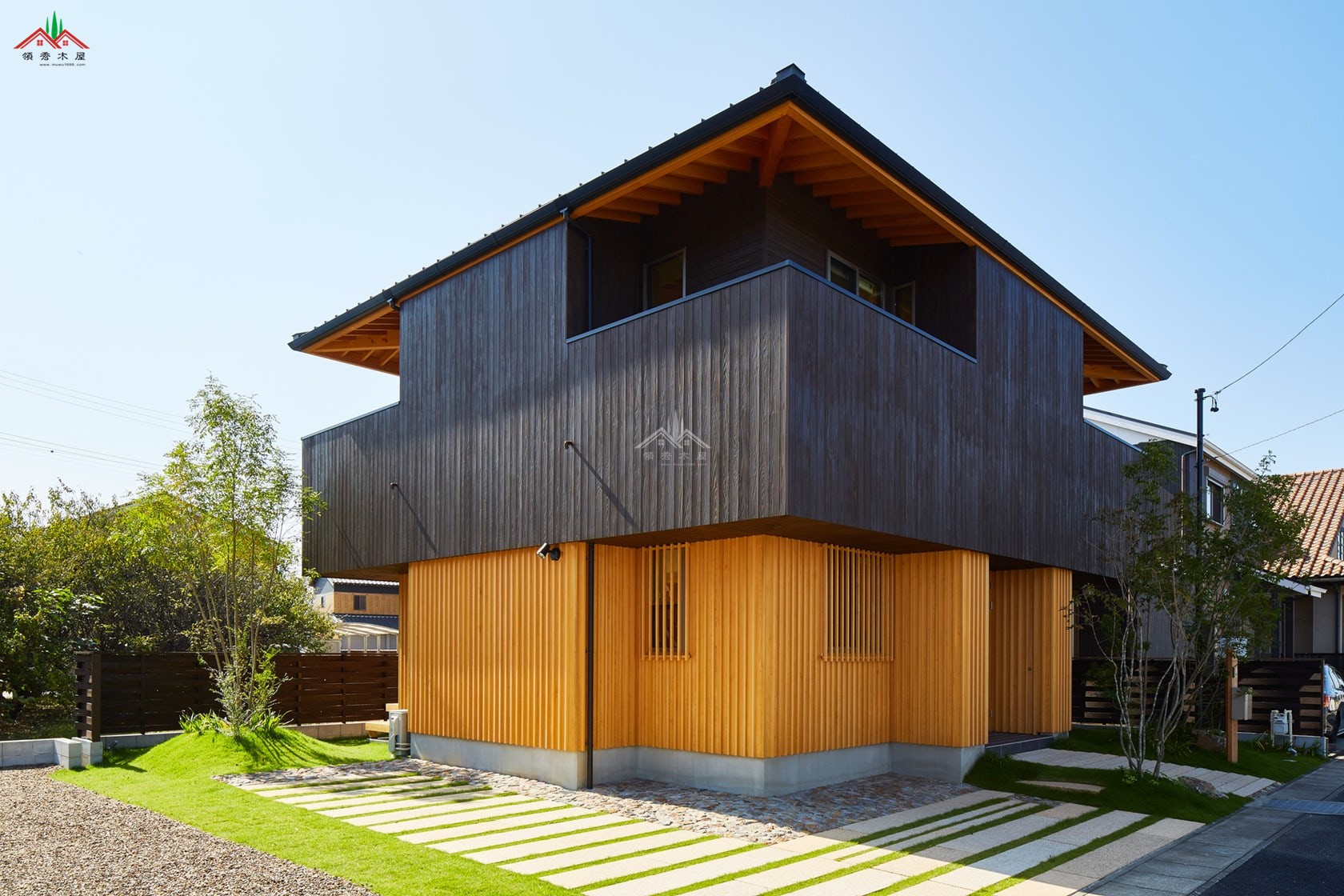 新中式双层木屋别墅